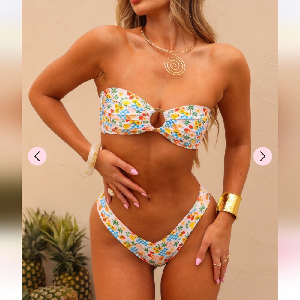 Kulani Kinis Bikini Set